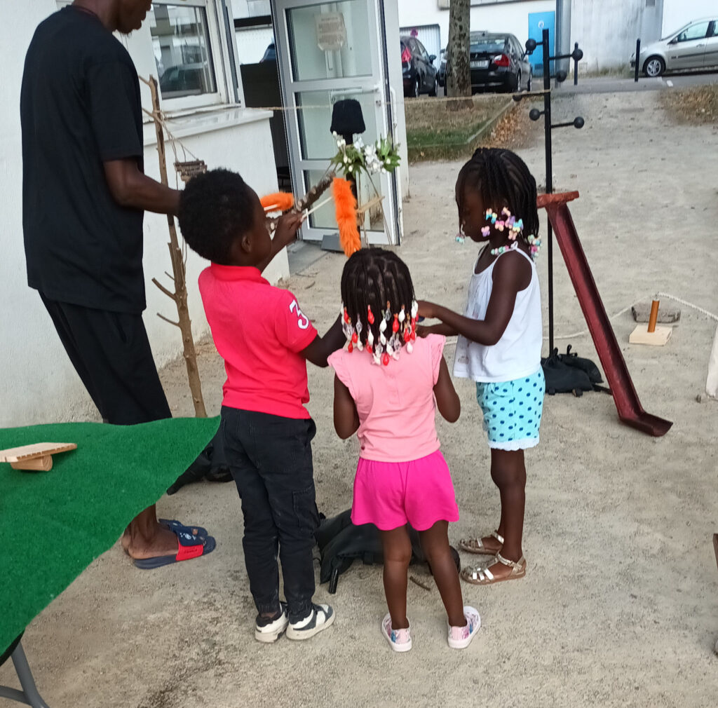Atelier spectaculaire de marionnettes, en famille